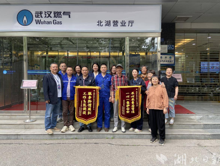 1746501831282095249.jpg 1746501803329.jpg